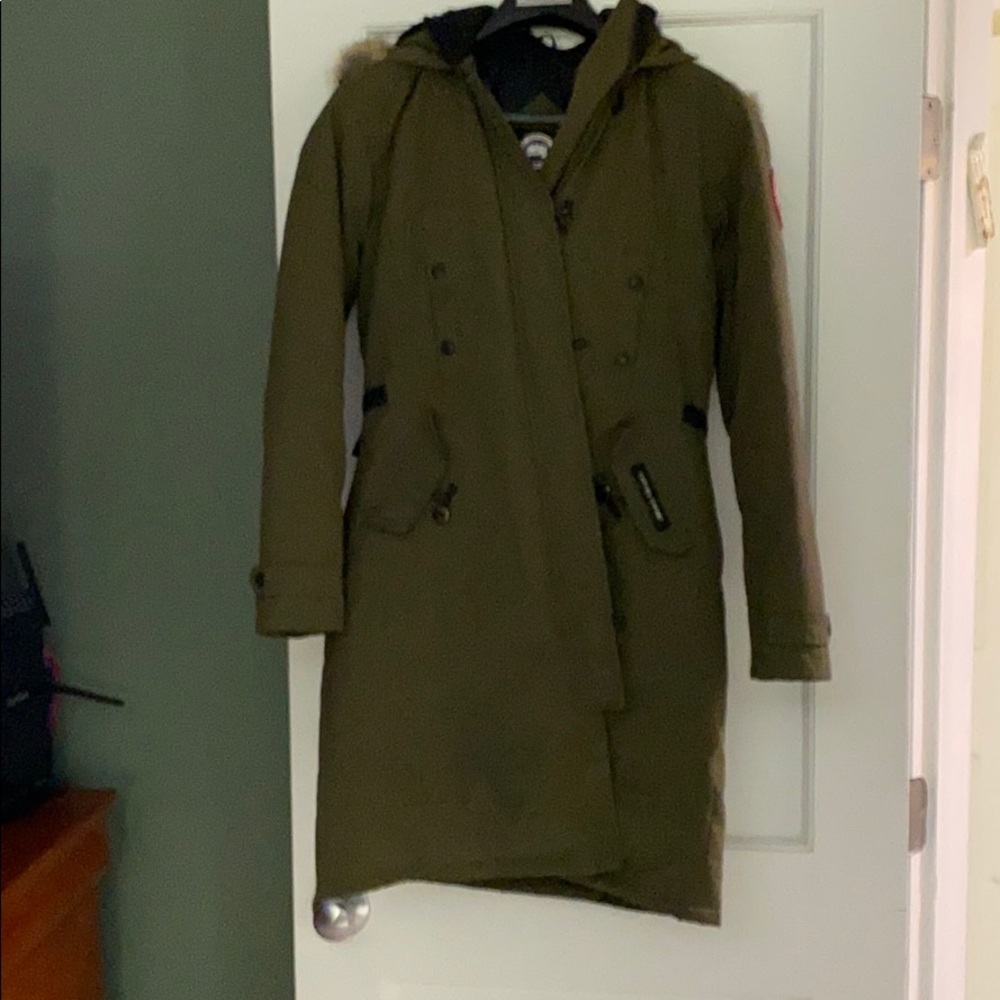 Canada Goose women’s parker